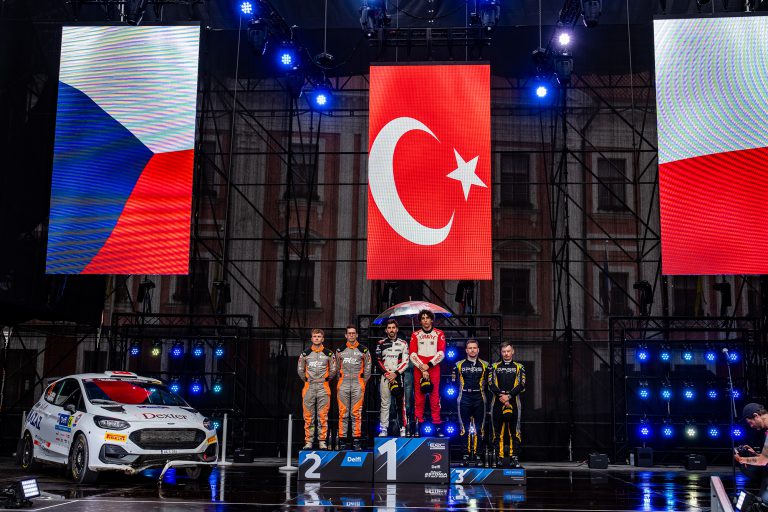 Kazaz’dan Estonya’da Çifte Zafer