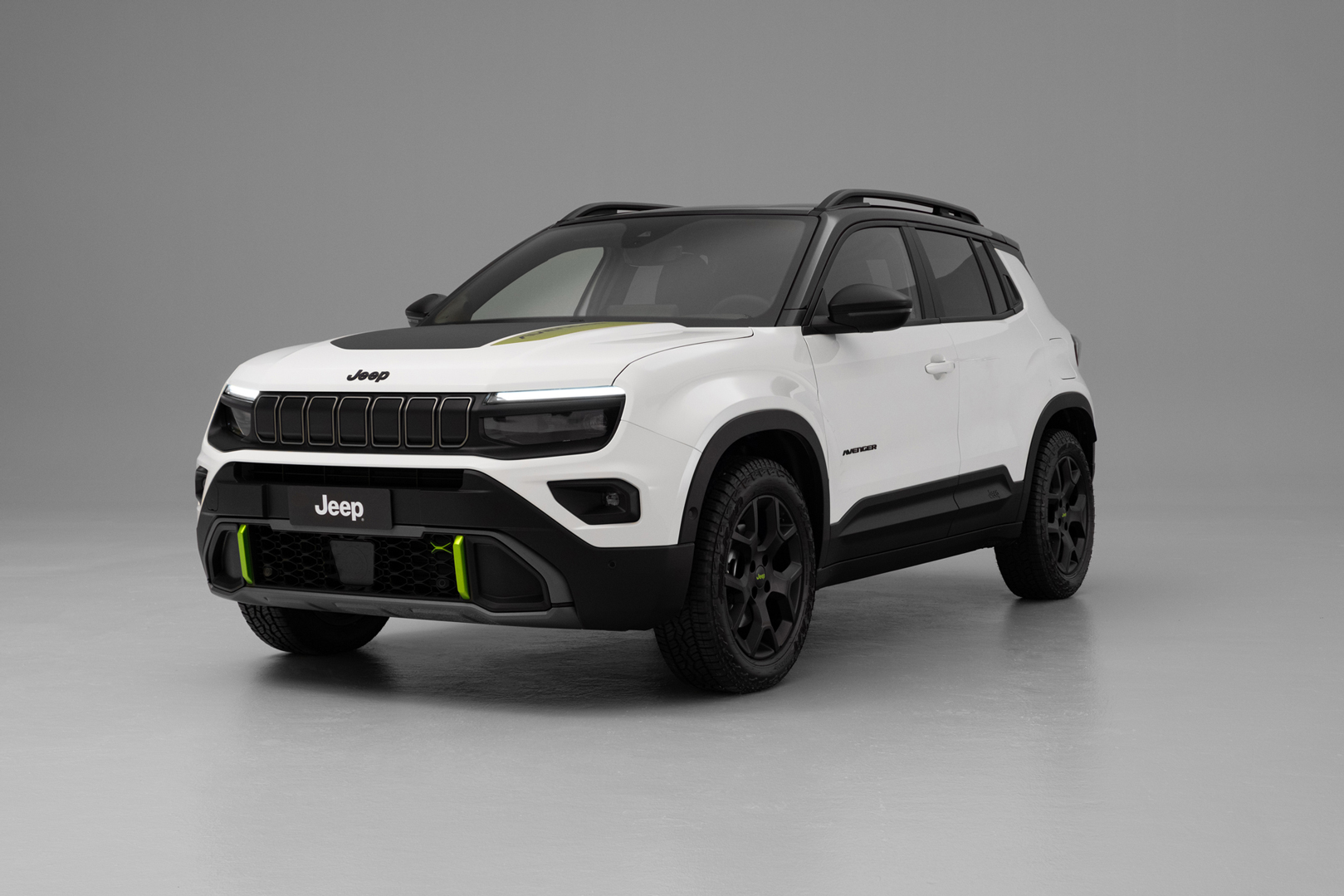 YENI JEEP AVENGER 4XE TÜRKIYE’DE SATIŞA ÇIKTI!