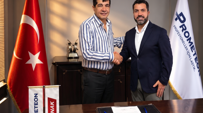 Devnak ve Prometeon yöneticileri Ömer Tekin ile Uğur Aydın
