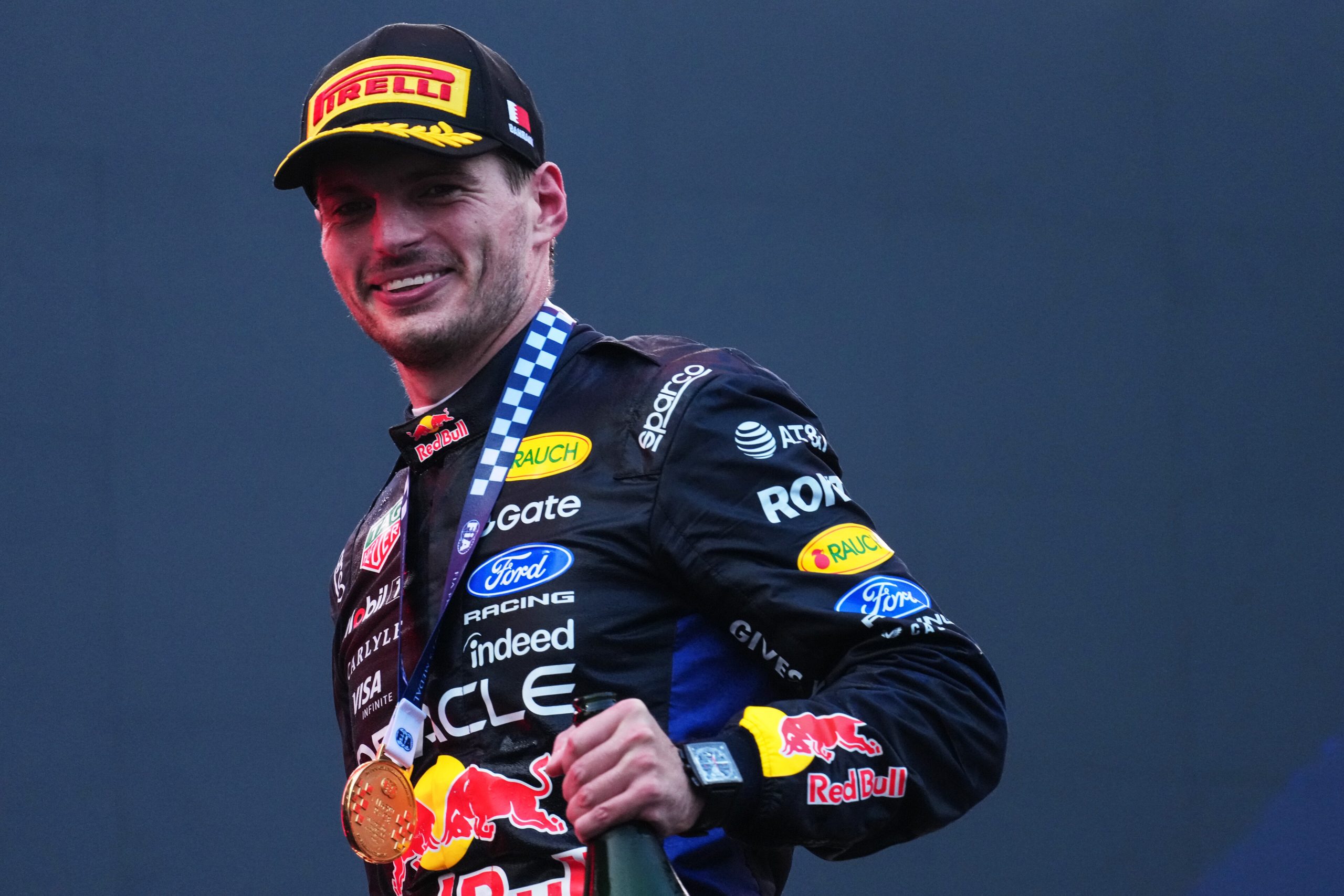 Max Verstappen Sepang podyumunda