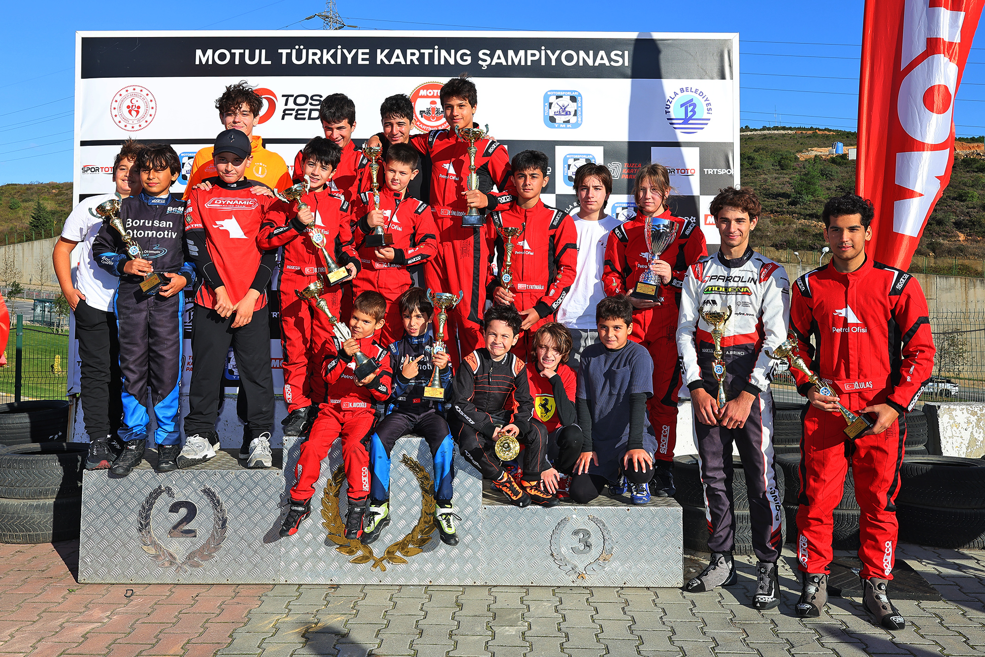 s1791205087_MOTUL_TKS_6_Podyum.jpg.jpg