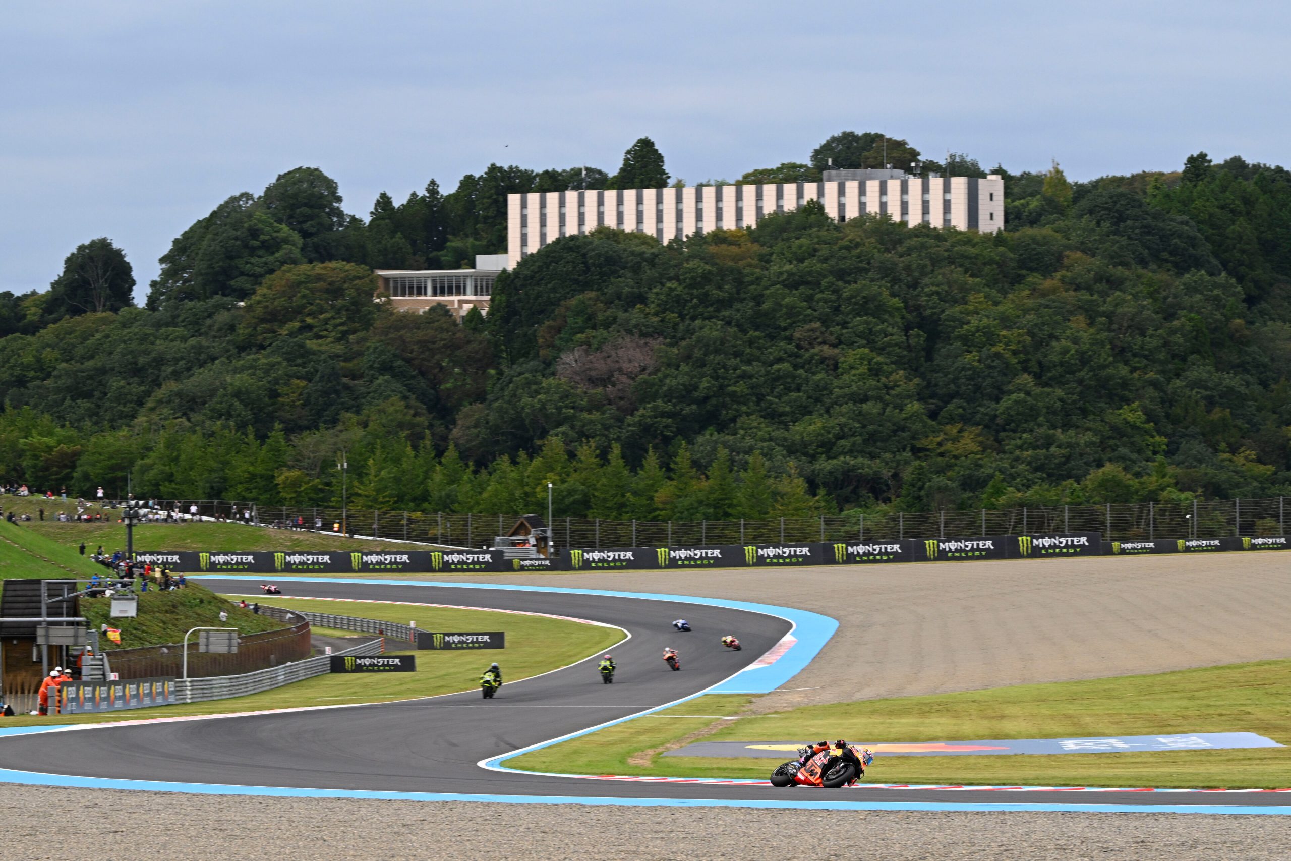 Motegi pistinden Japonya MotoGP yarışı genel görünümü