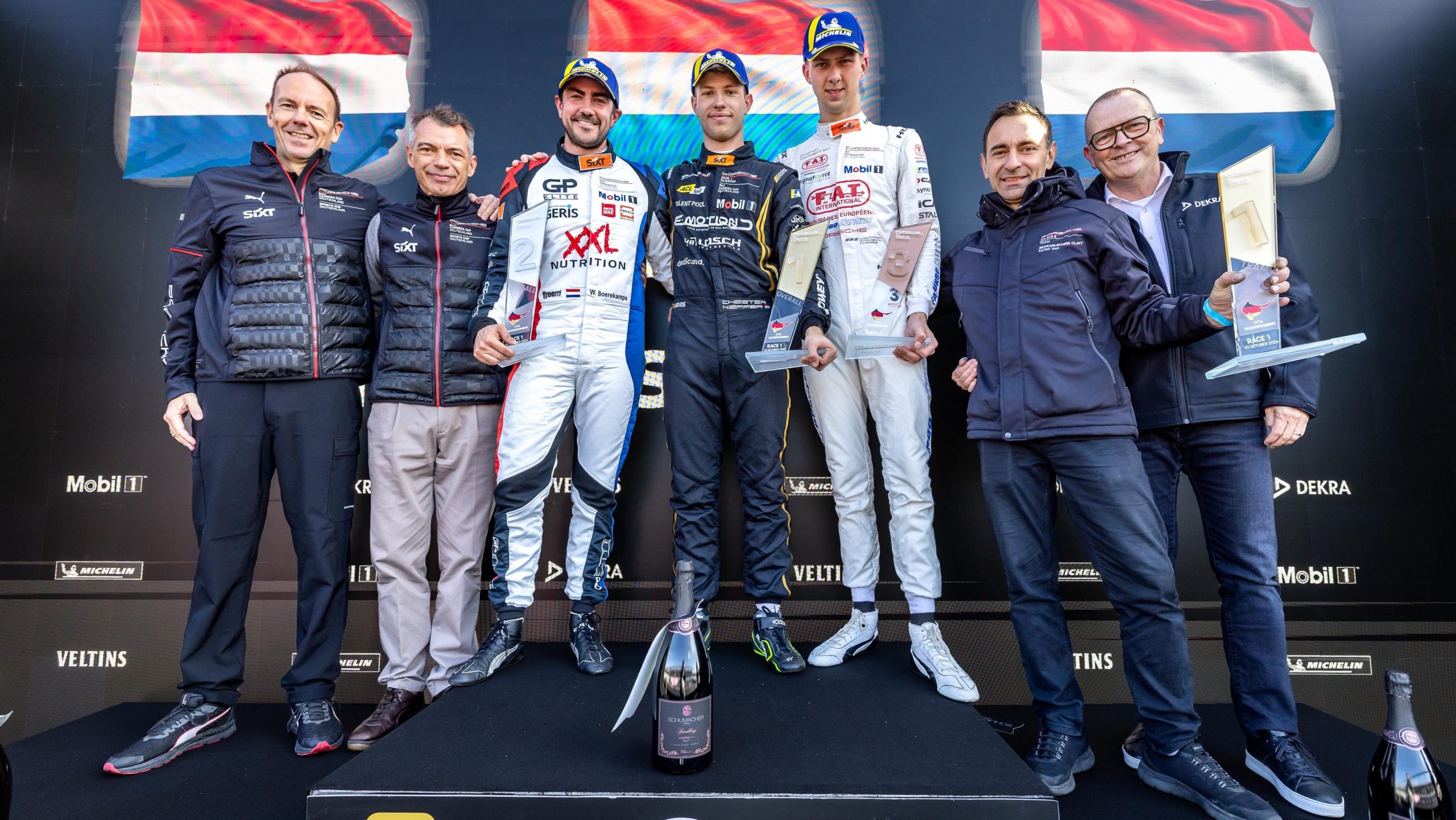 Robert Ader, CEO Porsche Deutschland, Vinzenz Pflanz, CBO Sixt, Wouter Boerekamps, Team GP Elite (#25), Chester Kieffer, Schumacher CLRT (#11), Robert De Haan, Proton Competition (