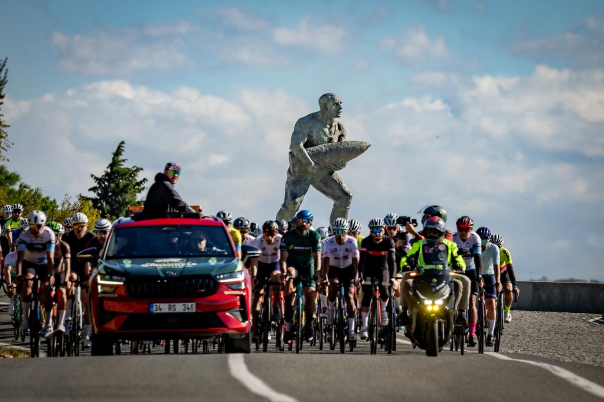 Skoda Canakkale Gran Fondo ile Iki Kitada Bisiklet Heyecani Yasandi 2 .jpg