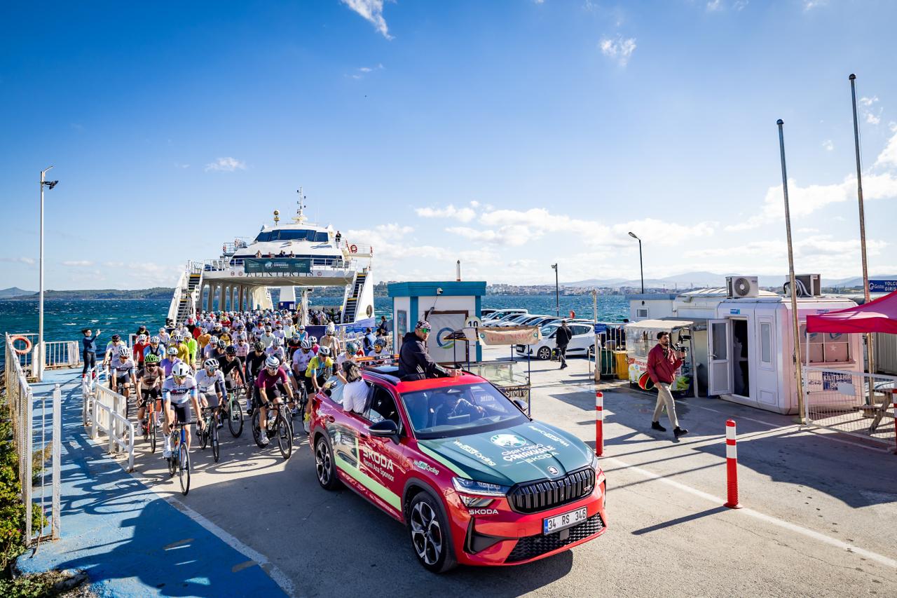 s1791208886_Skoda_Canakkale_Gran_Fondo_ile_Iki_Kitada_Bisiklet_Heyecani_Yasandi__4_.jpg.jpg