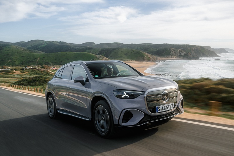 Yeni elektrikli Mercedes-Benz GLC