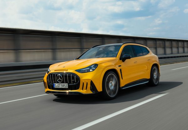 Yeni Mercedes-AMG GT SUV