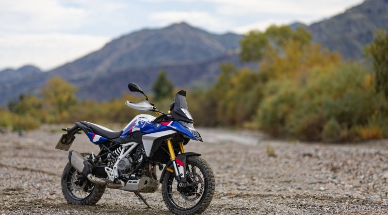 BMW F 450 GS açık arazide