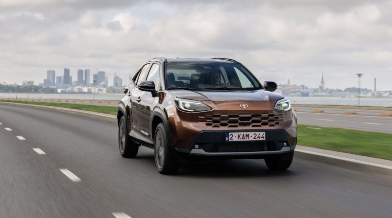 Toyota Yaris Cross Hybrid ön görünüm